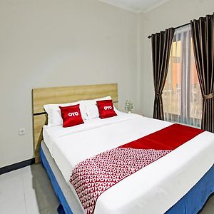 Oyo 91617 Hotel Mutiara Lombok