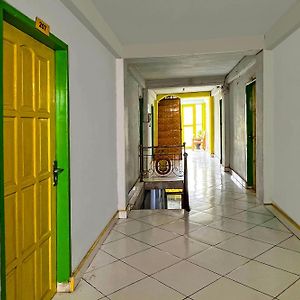 Oyo 92326 Hotel Melati Bm Pangkep